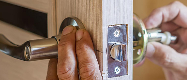 24 hour residential locksmith Corcoran